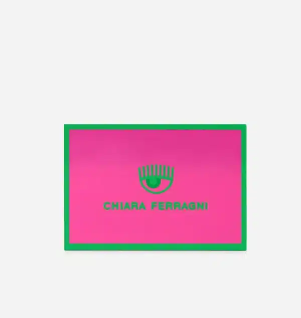 CHIARA FERRAGNI EYESHADOW PALETTE - EXTREME PINK