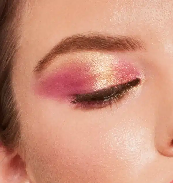 CHIARA FERRAGNI FACE & EYE PALETTE - BLOSSOMING NIGHT - Image 4